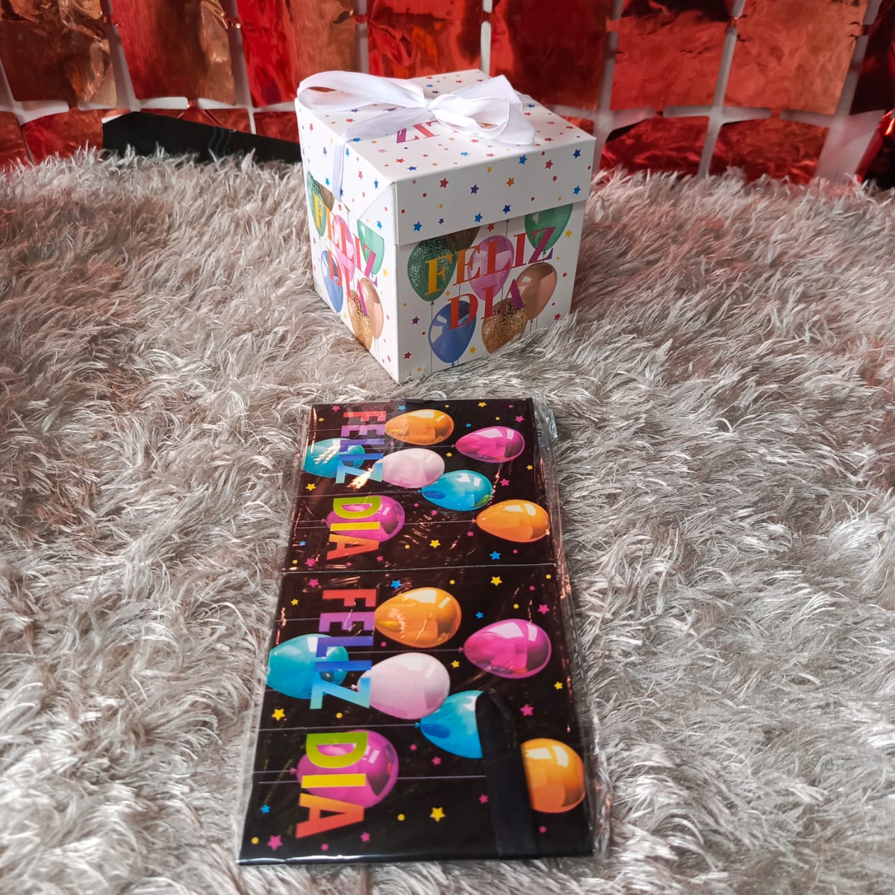 Caja de regalo pequeña 10x10x10cm. 5119S