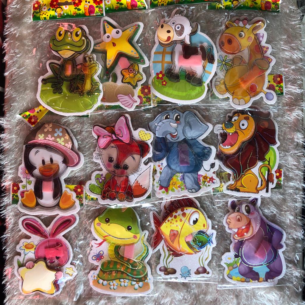 Sticker pequeño para decoración animalitos. F1080325