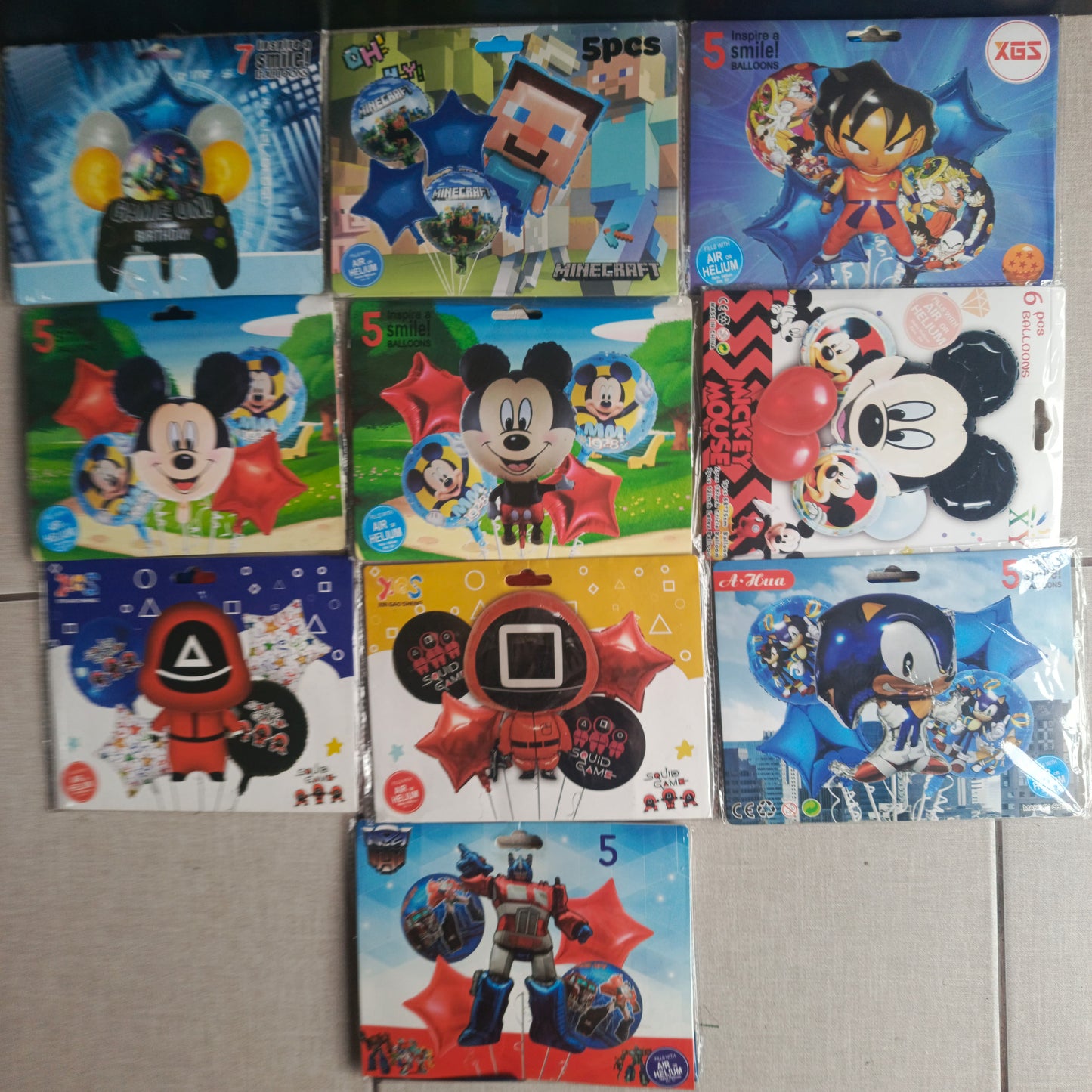 Set de globos de personaje para niños. PERS567PCS