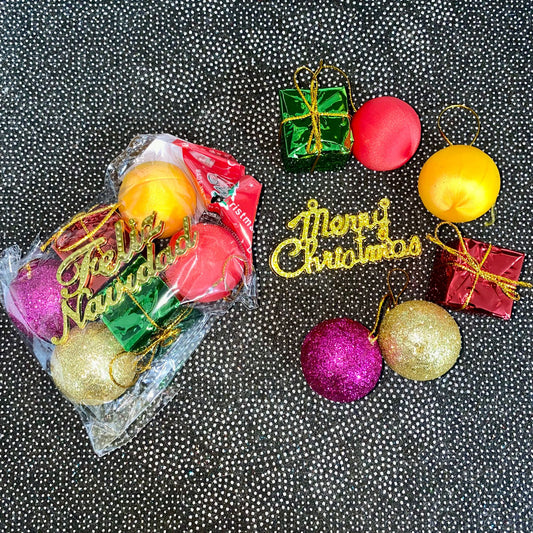 Adorno bombillo y regalos Navidad. NAV449