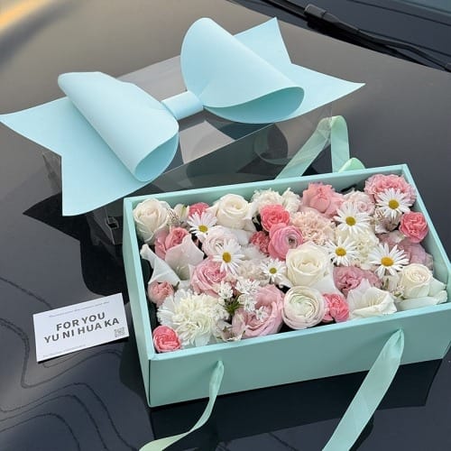 Caja de regalo para arreglos 35x21x16.5cm. B.HDJSGH