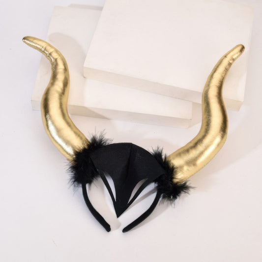 Diadema con cachos dorados. GJ054