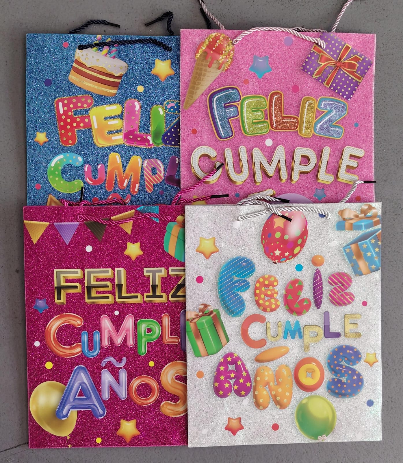 Funda de regalo mediana gruesa 32x10x26cm. FM