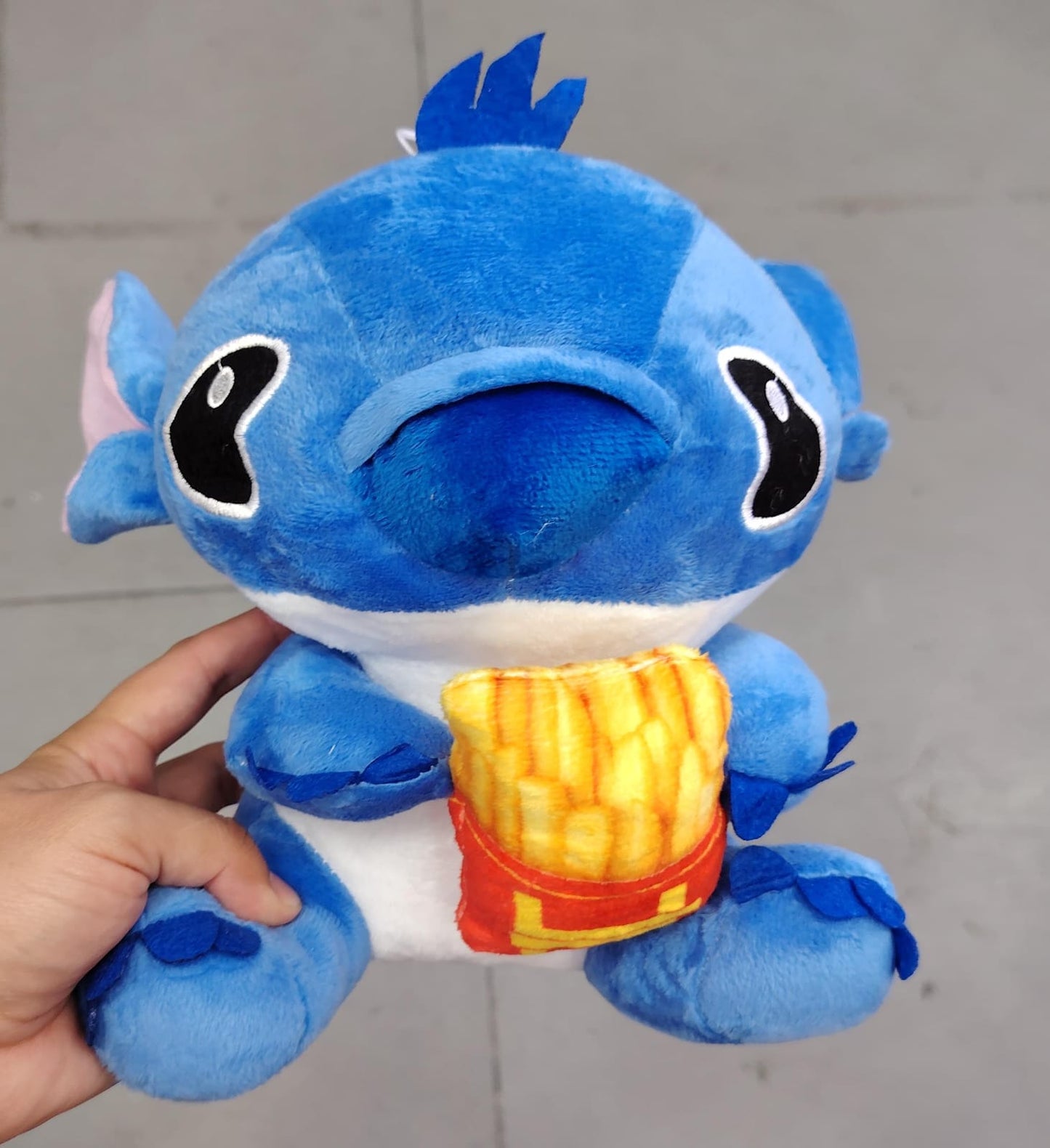 Peluches variados 25cm con ventosa. W207