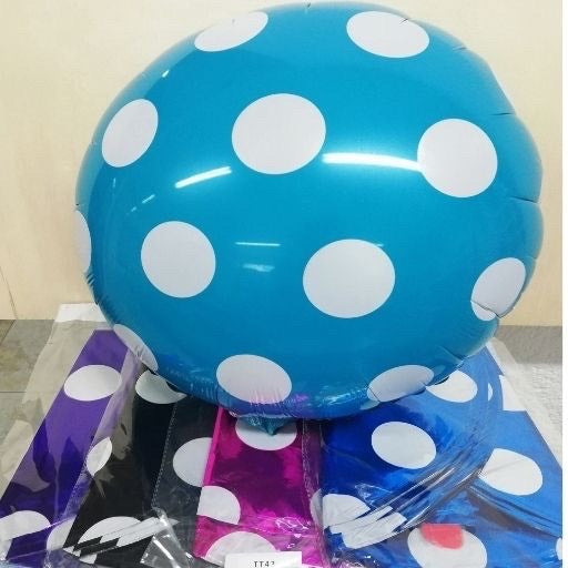 Globo con diseño de bolitas 18". TT43