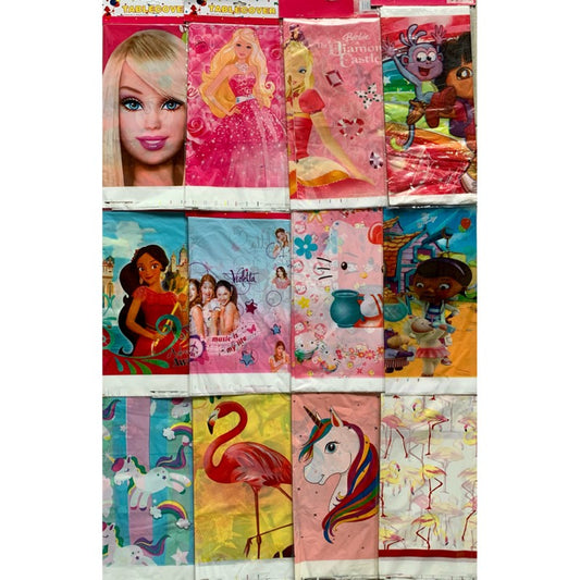 Mantel de personajes 110x180cm. MP922