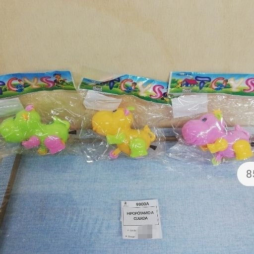 Hipopótamo a cuerda. 9900A