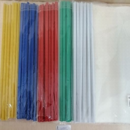 Paq. de carpetas plásticas transparentes A4 12pcs. CY31010C